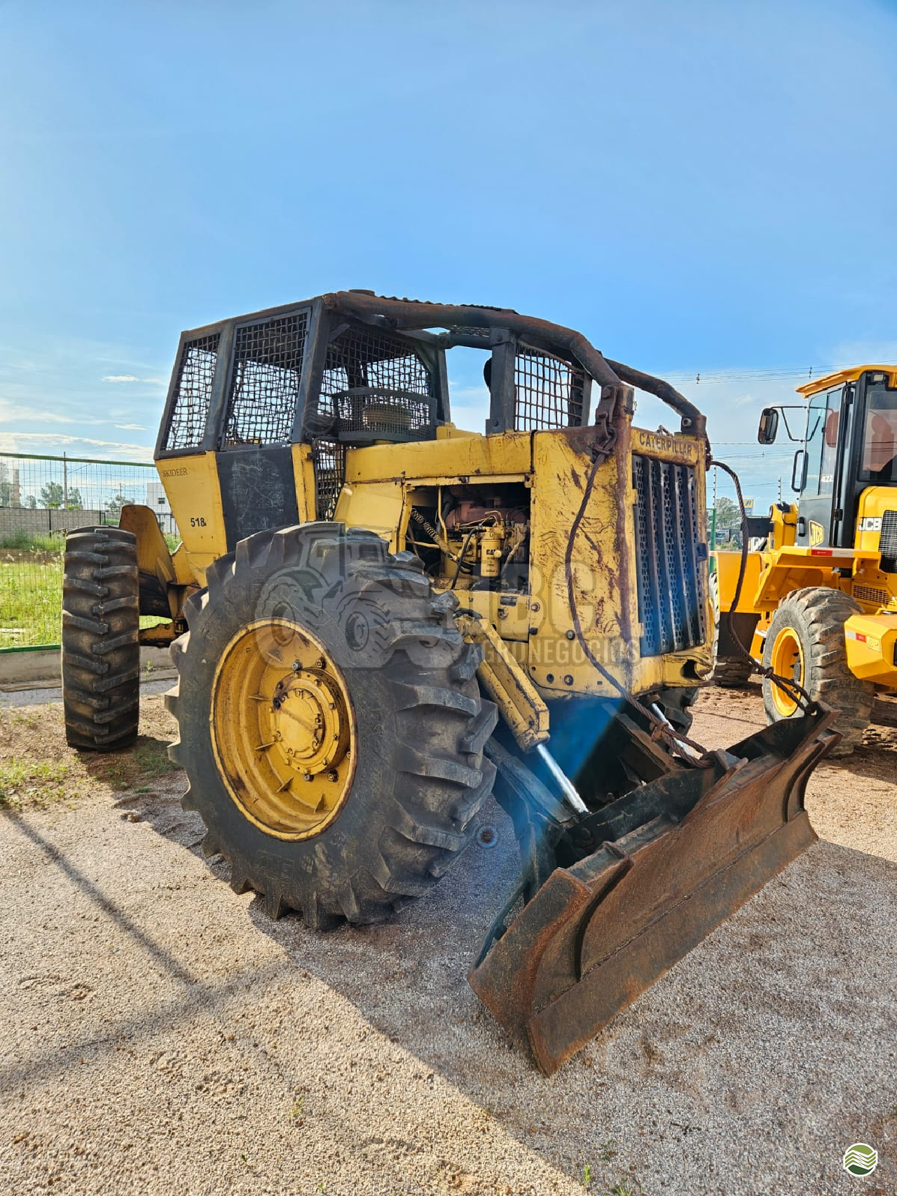 MAQUINAS CATERPILLAR SKIDDER 518C JBC Agronegócios SINOP MATO GROSSO MT